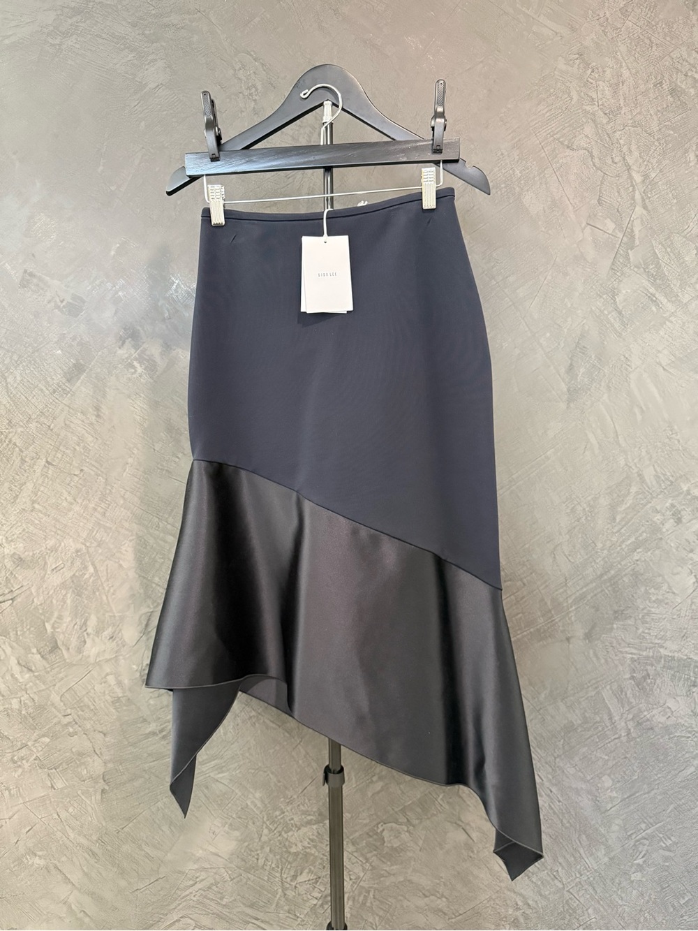 NWT Dion Lee Navy Asymmetrical Trapeze Midi Skirt with black satin hem UK10/US6